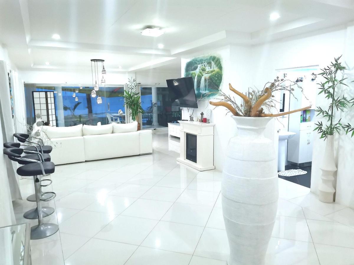 Beach Front White House Villa Maria  Exterior foto